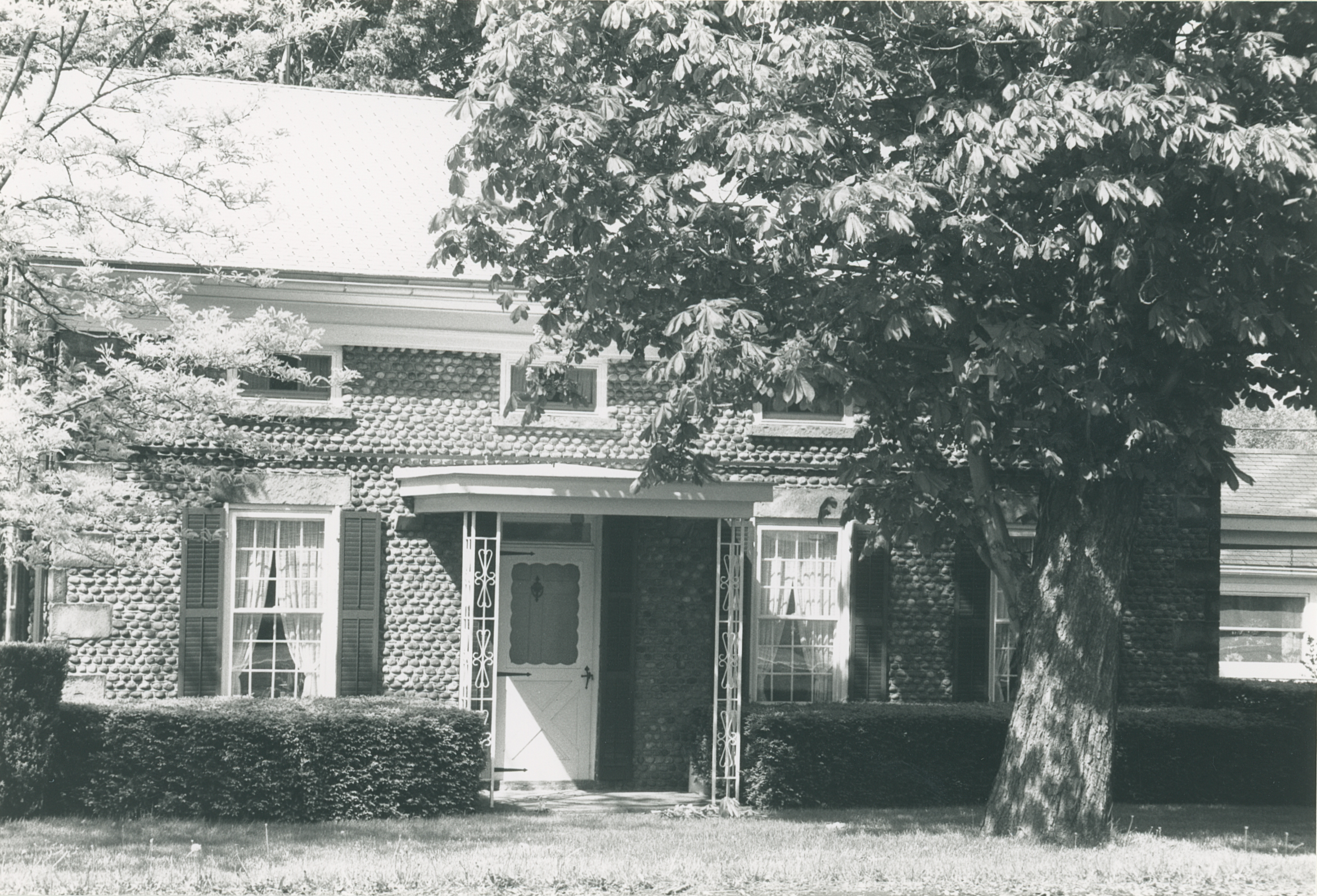 Cla-6 8740 Ridge Rd 4